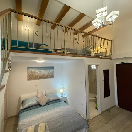 St-gallery アパート *