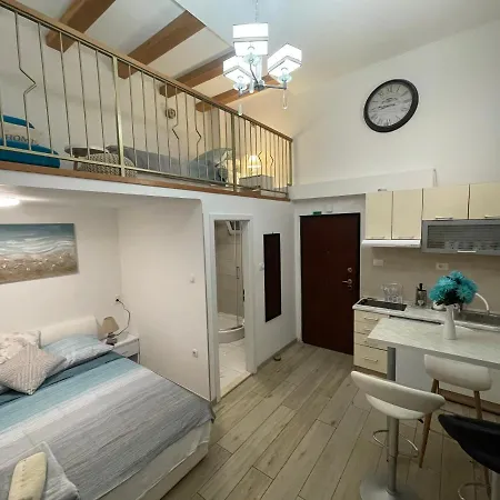 St-gallery アパート スプリト