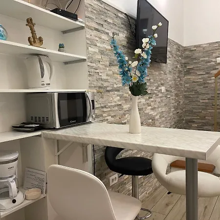 St-gallery アパート