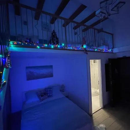 St-gallery アパート *