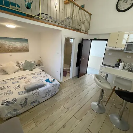 アパート St-gallery